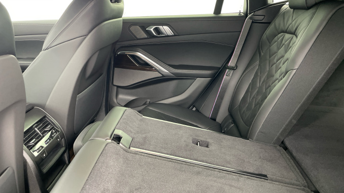 BMW X6 xDrive30d MHT M Sport 5dr Step Auto [Tech/Pro Pk] Diesel Estate - Image 37